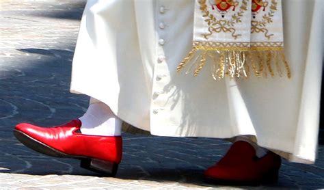 pope benedict red prada shoes|pope benedict shoes history.